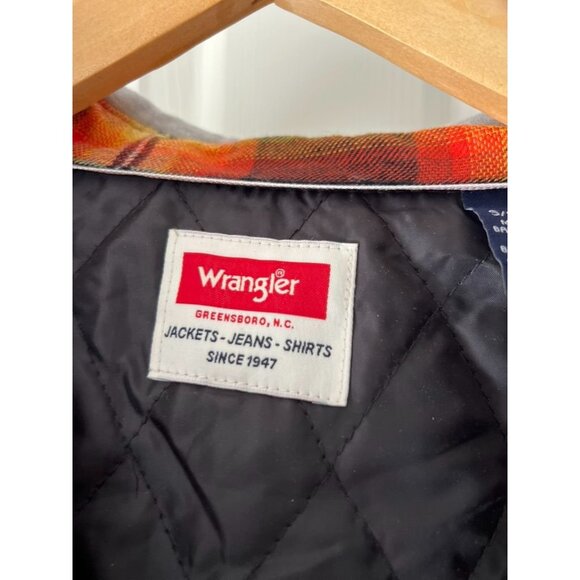 Wrangler Hooded Flannel Jacket Small Plaid Quilted Lined Shacket Orange Black - Picture 2 of 7